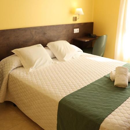 Hotel Casa Benilde Palas de Rei Buitenkant foto
