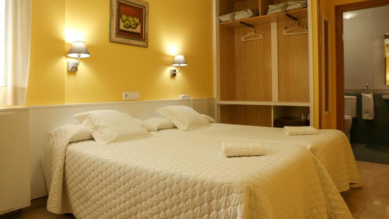 Hotel Casa Benilde Palas de Rei Buitenkant foto