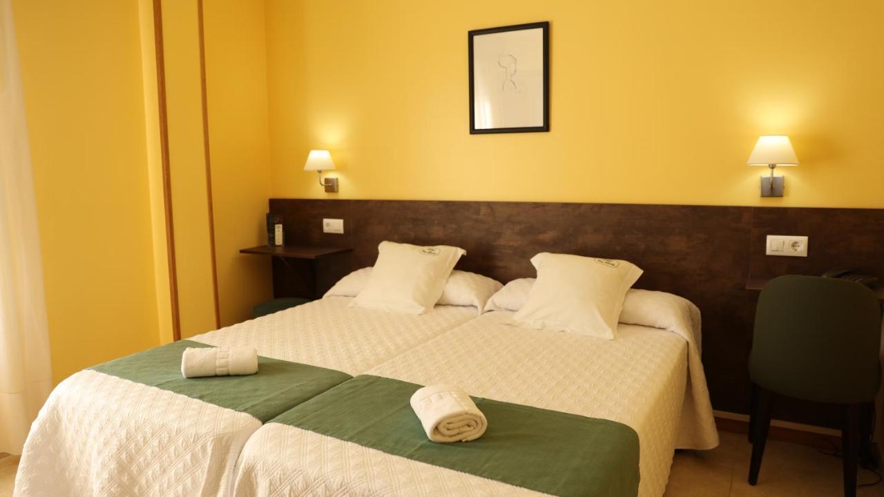 Hotel Casa Benilde Palas de Rei Buitenkant foto